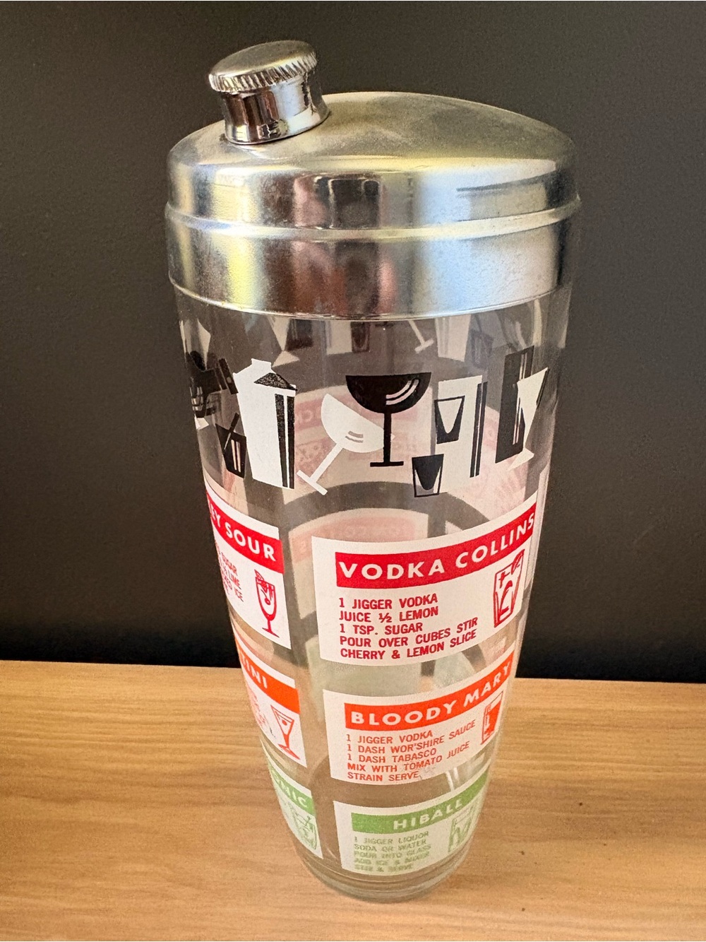 Retro Cocktail Shaker Glass with Recipe Graphics - Silver & Clear